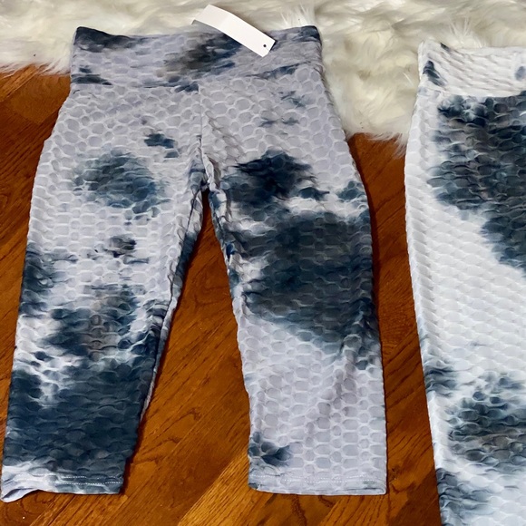 Stylish Carpi - Picture 1 of 5